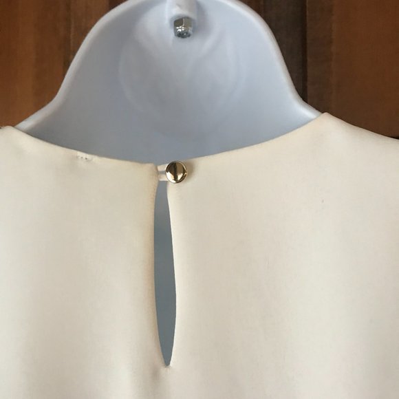 Tommy Hilfiger Ivory Sleeveless Tunic w/Lace Hem Small - Picture 10 of 12